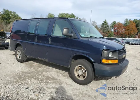 2015 Chevrolet Express G2500 z USA, uszkodzony, nr VIN 1GCWGFCF8F1132385